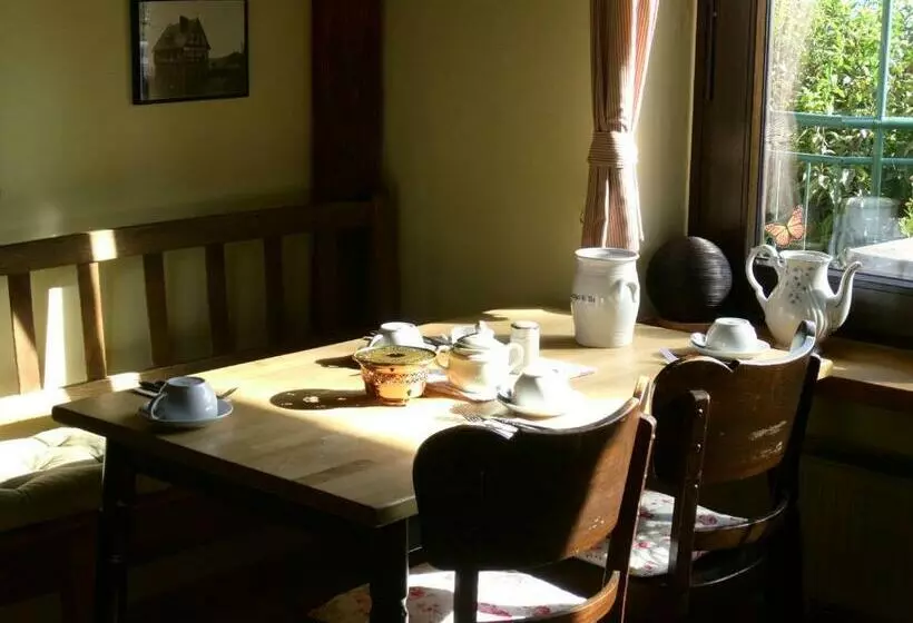 Majatalo Gasthaus Zur Burgschänke