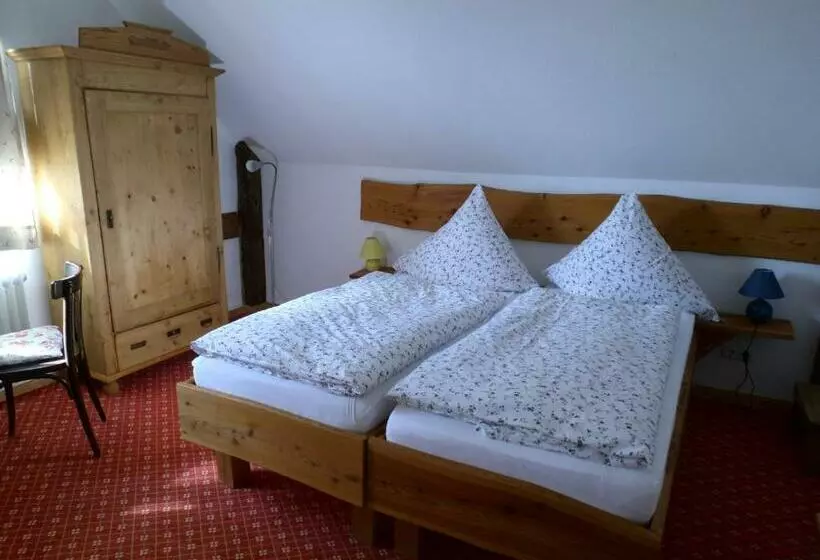 Majatalo Gasthaus Zur Burgschänke