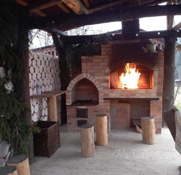 פנסיון Sadyba Sunny House