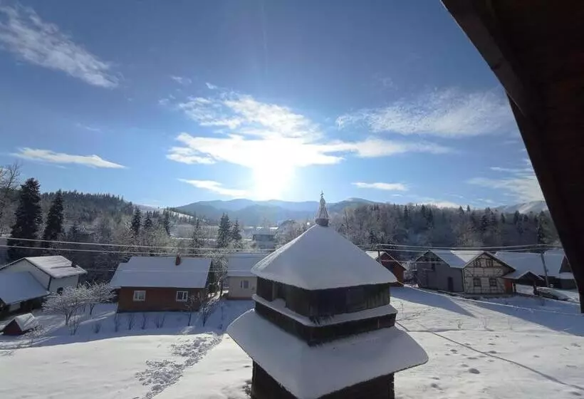 ペンション Sadyba Sunny House