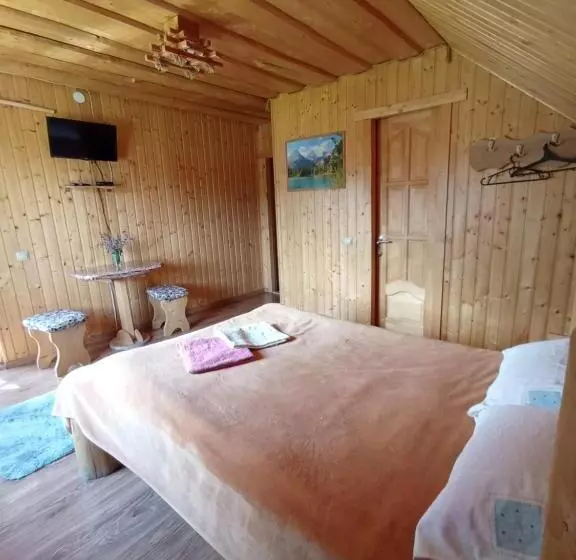 ペンション Sadyba Sunny House