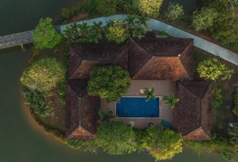 Lomakeskus Bor Saen Pool Villa