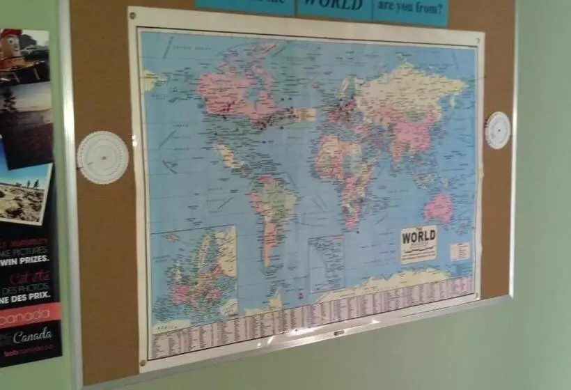 Retkeilymaja Exploits Inn And Suites