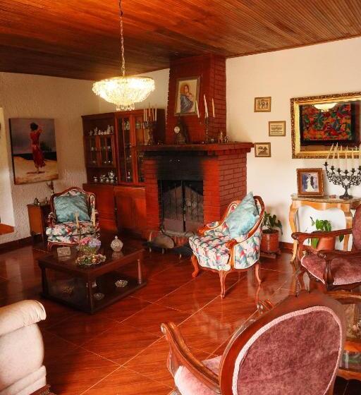 הוסטל Posada El Portal De La Loma