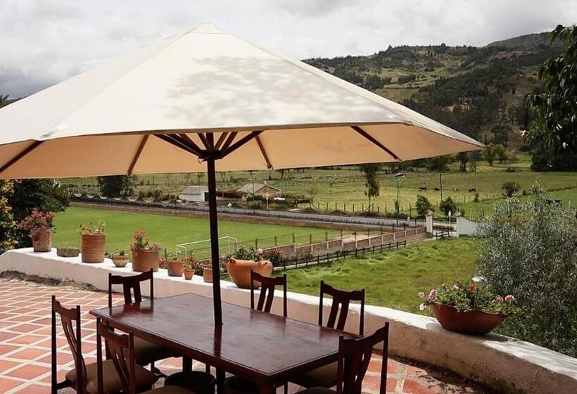 הוסטל Posada El Portal De La Loma