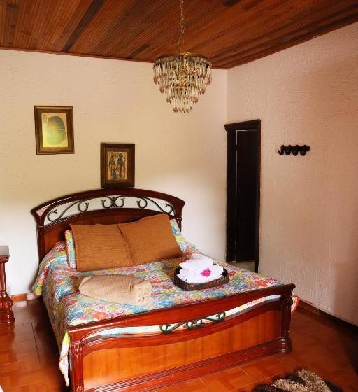 הוסטל Posada El Portal De La Loma