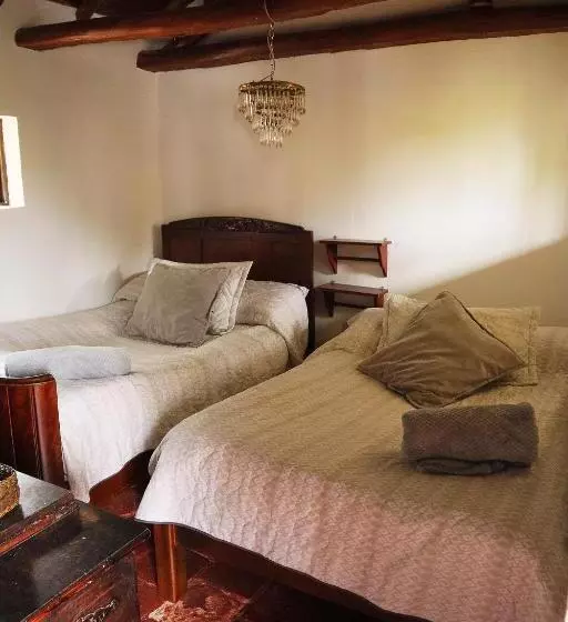 Retkeilymaja Posada El Portal De La Loma