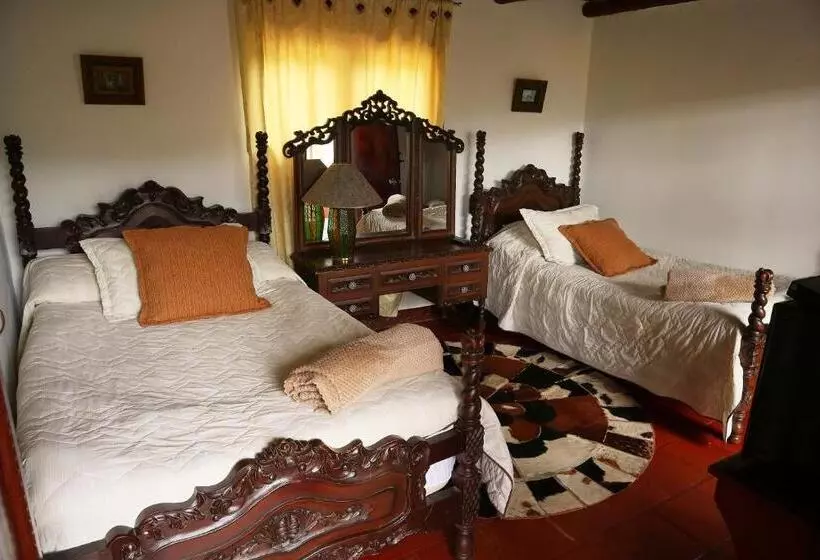 Retkeilymaja Posada El Portal De La Loma