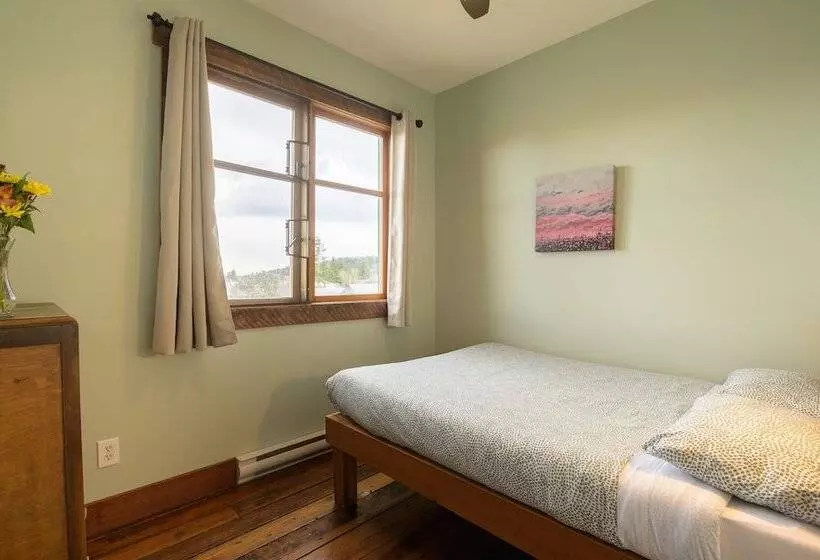 Retkeilymaja Riding Fool Accommodation