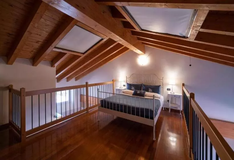 Aamiaismajoitus (B&B) Albergo Diffuso Vulcano Village