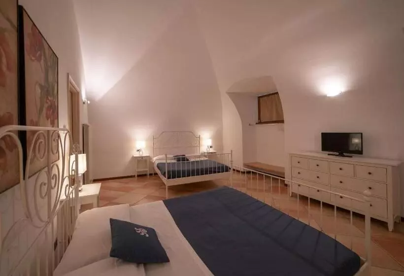 Aamiaismajoitus (B&B) Albergo Diffuso Vulcano Village