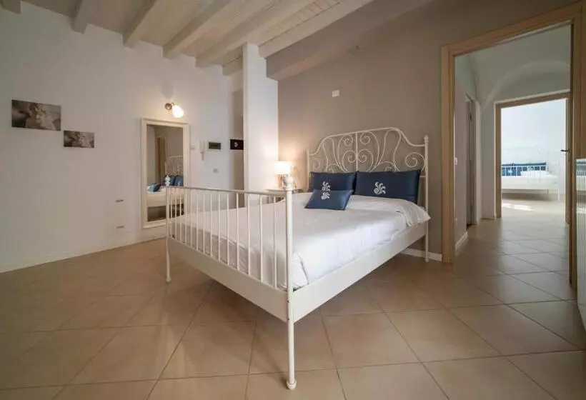 Aamiaismajoitus (B&B) Albergo Diffuso Vulcano Village