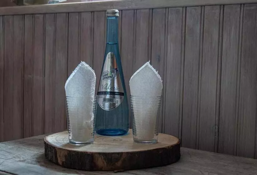 Aamiaismajoitus (B&B) Au Cheval Noir