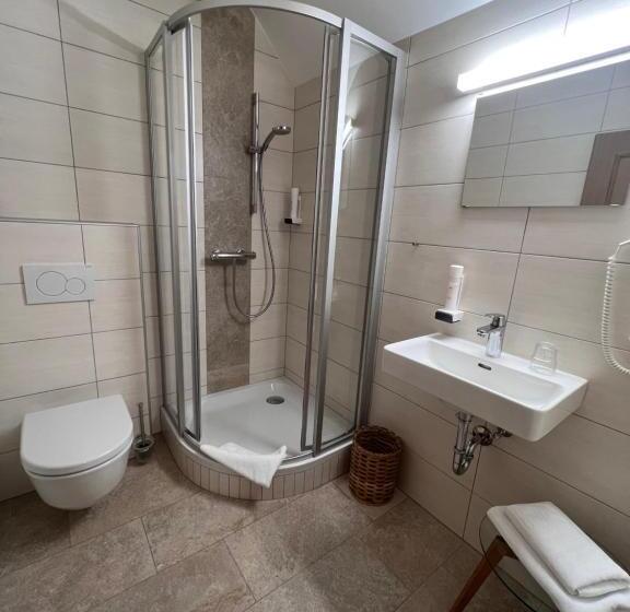 ベッドアンドブレックファースト Gasthof Kohlmayr