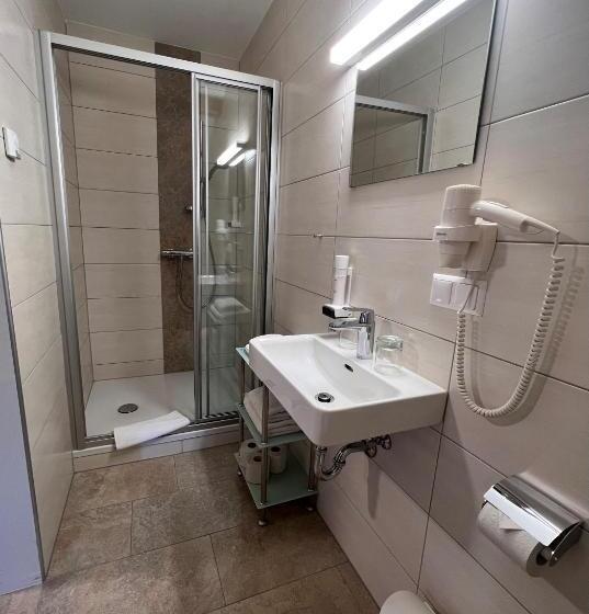 ベッドアンドブレックファースト Gasthof Kohlmayr