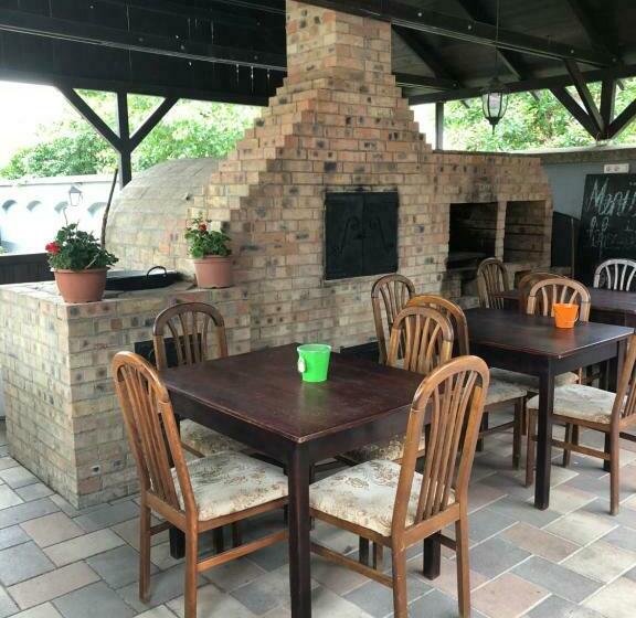 Bed and Breakfast Kerekes Panzió és étterem