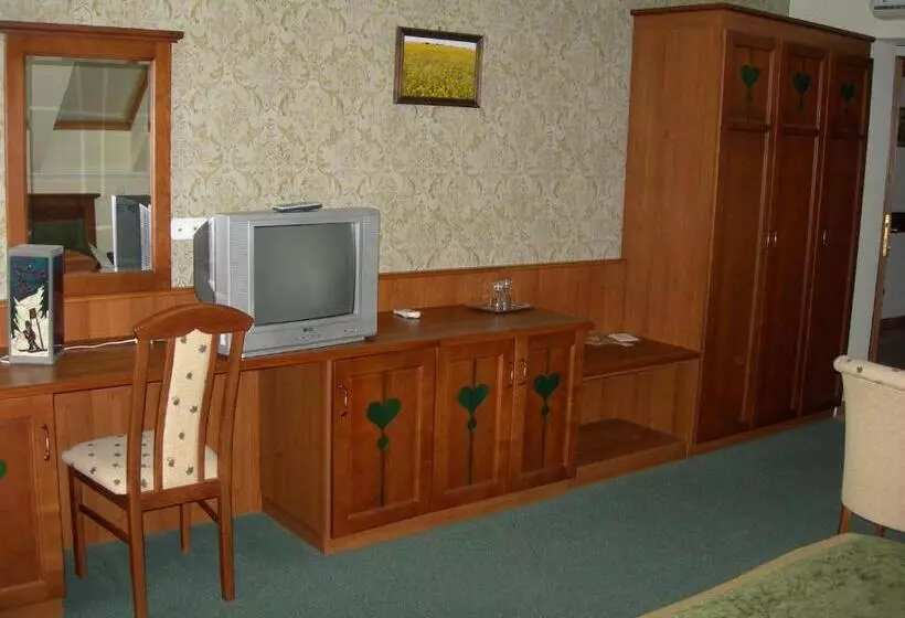 Aamiaismajoitus (B&B) Kígyósi Csárda & Panzió