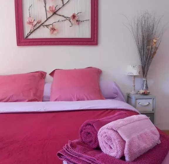 Aamiaismajoitus (B&B) Le Jardin Des Gorges