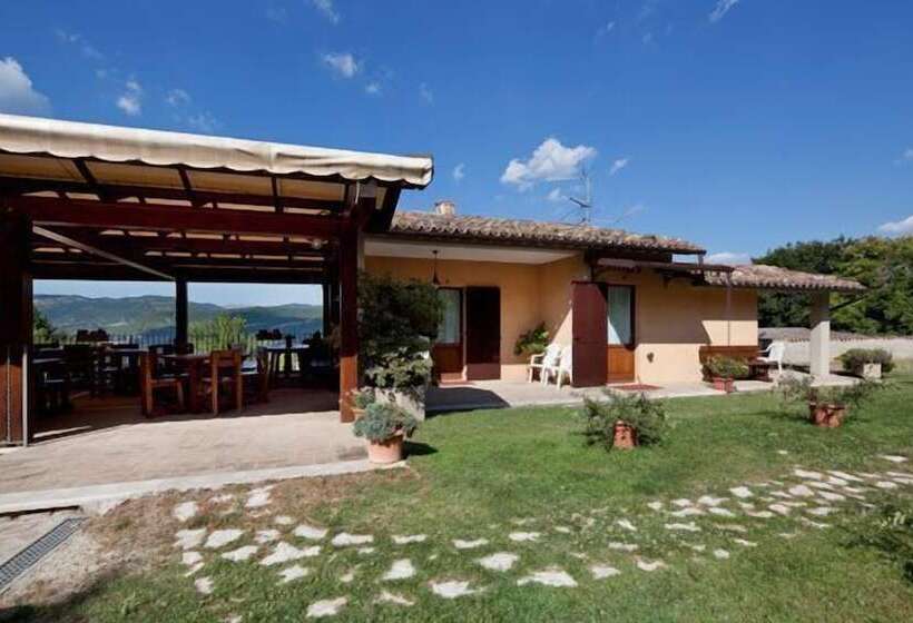 Отель Agriturismo Il Castello