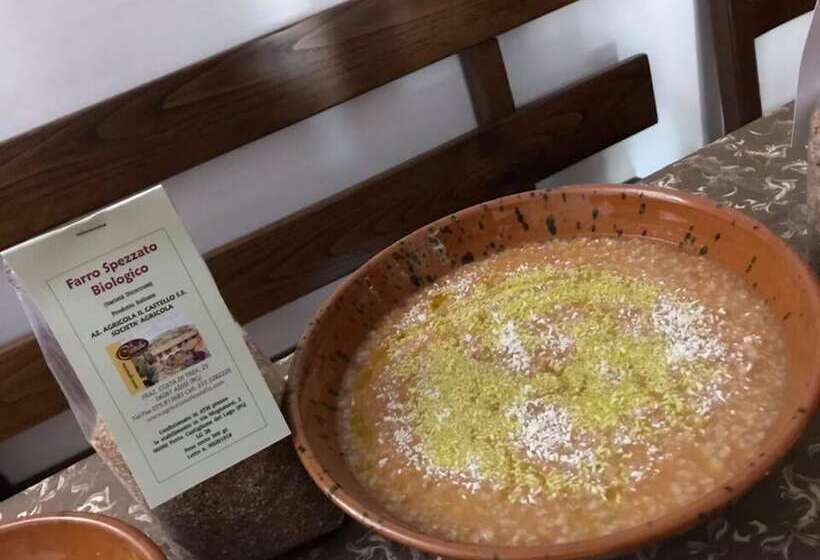 Отель Agriturismo Il Castello