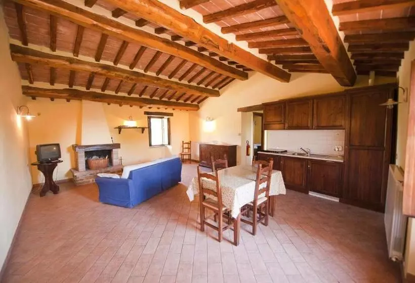 Hotelli Agriturismo Tenuta Di Biscina