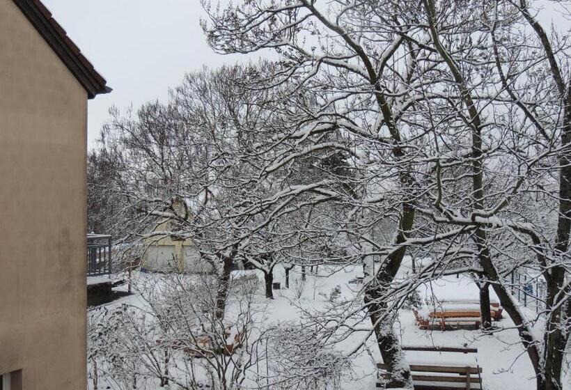 فندق Aux Deux Clefs