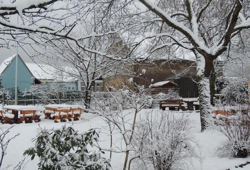 فندق Aux Deux Clefs