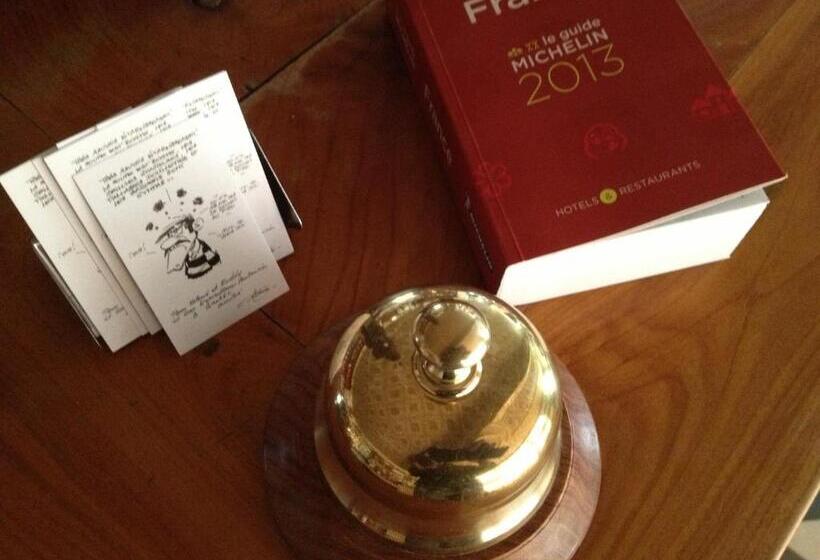 호텔 Hôtel Le Dauphin