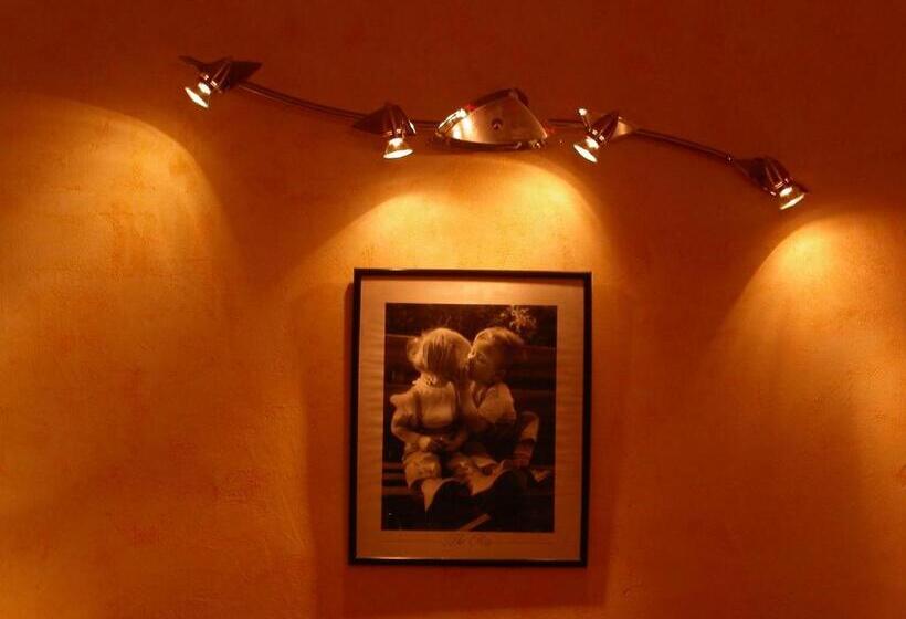 호텔 Hôtel Le Dauphin