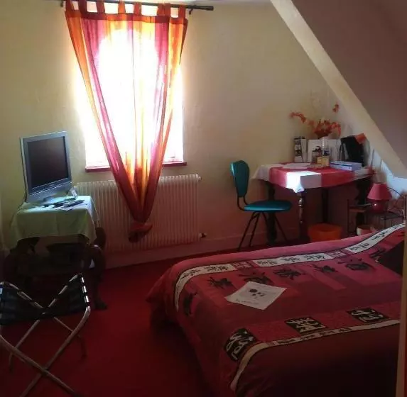 ホテル Hôtel Le Dauphin