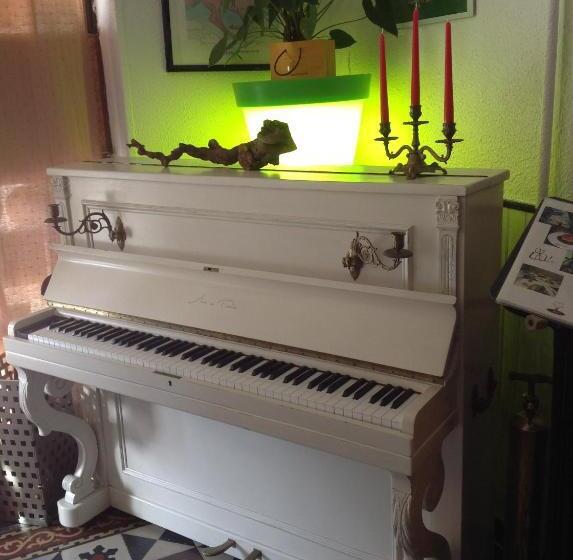 호텔 Hôtel Le Dauphin