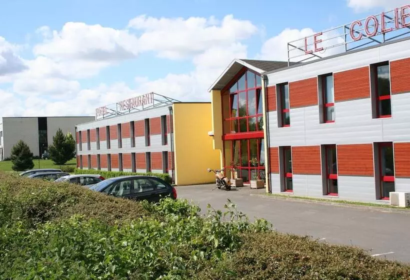ホテル Hôtel Restaurant Le Colibri