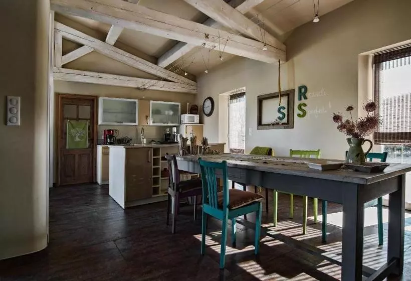 ホテル Le Mas Du Pont Roman