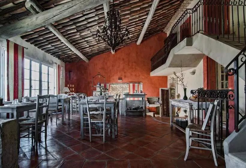 ホテル Le Mas Du Pont Roman