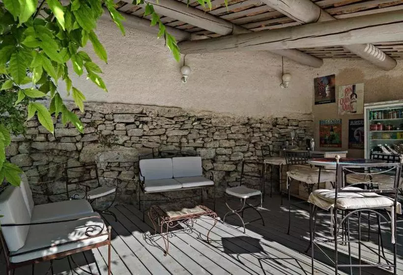 ホテル Le Mas Du Pont Roman