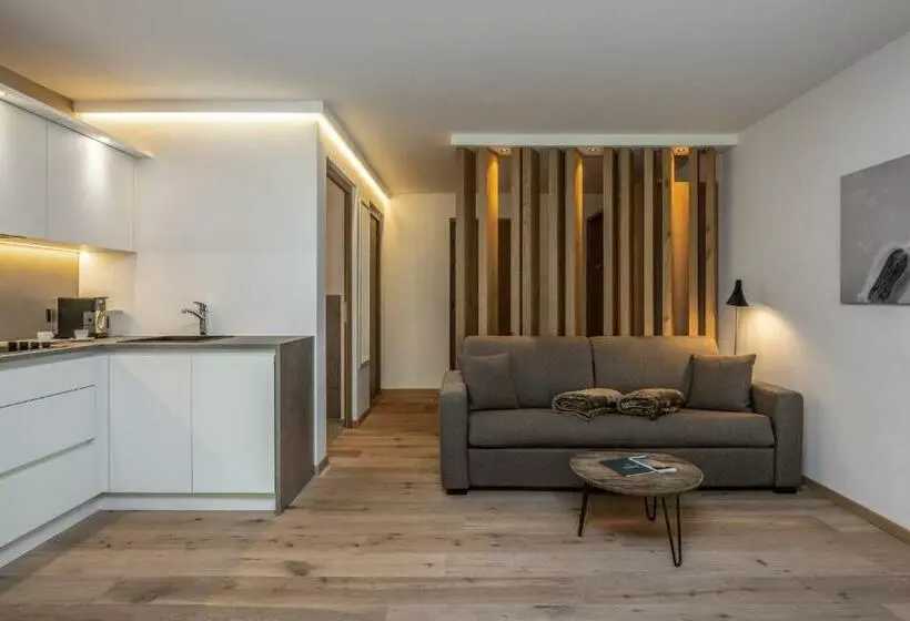 Maraias   Luxury Suites & Apartments