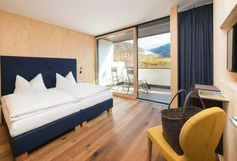 Maraias   Luxury Suites & Apartments