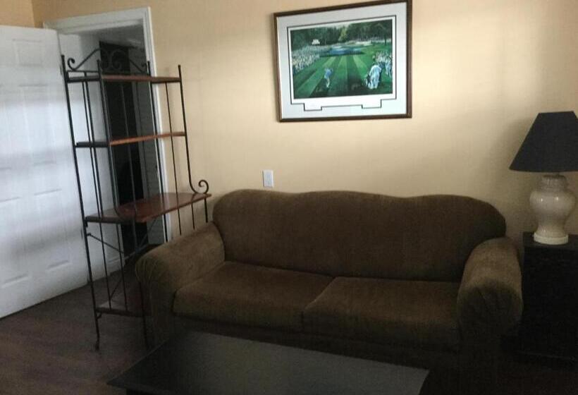 فندق على الطريق Bridgewaters Inn