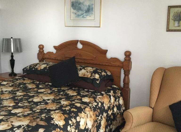 فندق على الطريق Bridgewaters Inn