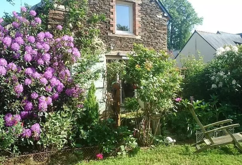 Majatalo Château Bily B&b Hôtel