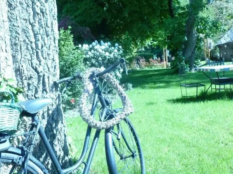 Majatalo Château Bily B&b Hôtel