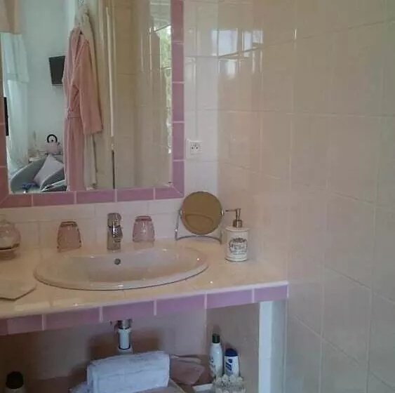 Majatalo Château Bily B&b Hôtel