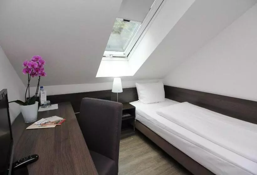 ペンション Gasthof Schiller Bei Bamberg