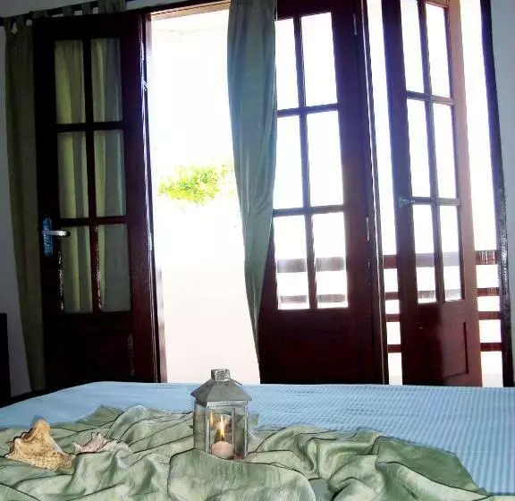 ペンション Pousada Na Beira Do Mar