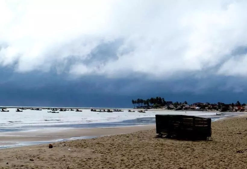 ペンション Pousada Na Beira Do Mar