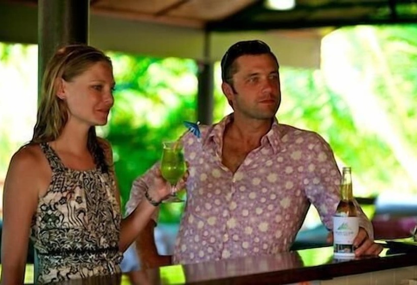 渡假胜地  Crab Claw Island