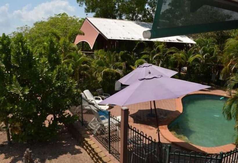 渡假胜地  Crab Claw Island