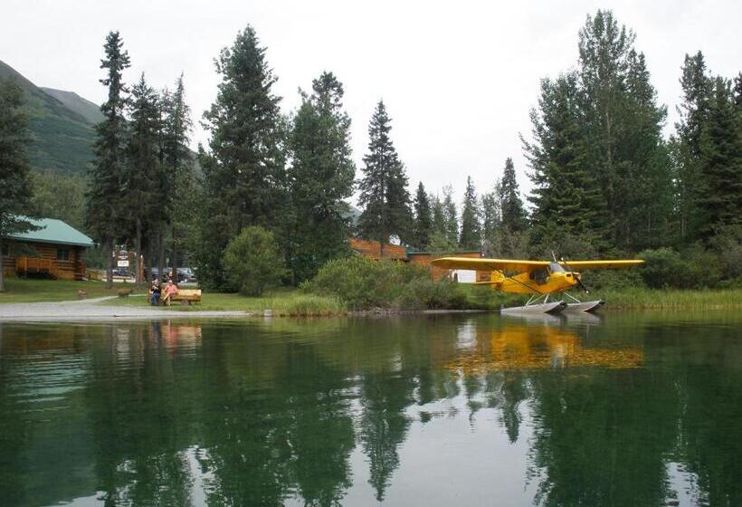 منتجع Summit Lake Lodge