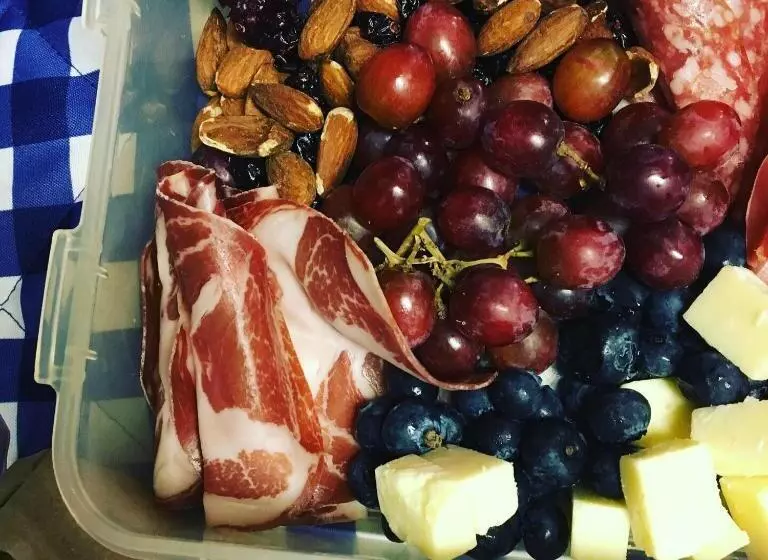 ユースホステル Groundswell Pub & Inn