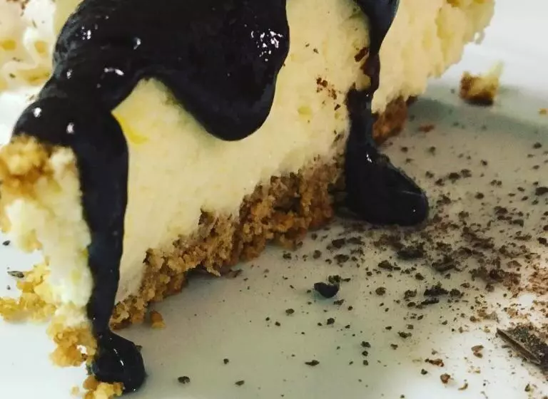 ユースホステル Groundswell Pub & Inn